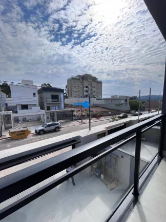 Imagem Sobrado espetacular no Portal 3 Suítes com varanda 2 vagas de carro !