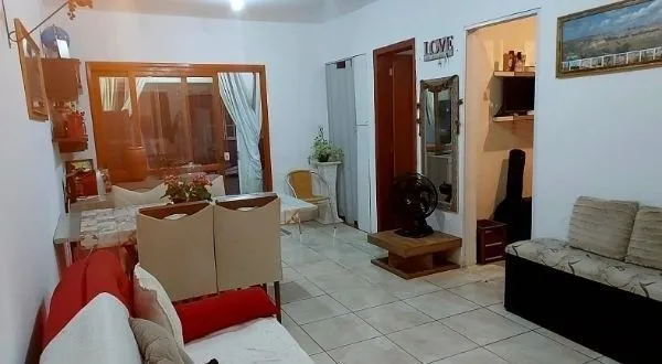 Imagem Casa sobrado na Hípica de 4 dormitórios e 2 vagas