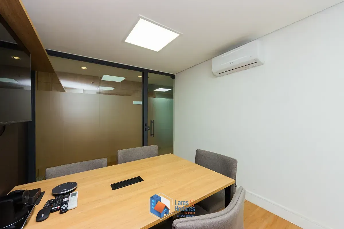 Imagem Conjunto comercial para venda em Santo Amaro, 80m²