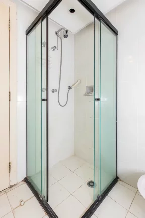 Imagem Apartamento à venda em São Paulo, Moema, com 4 quartos, 200m2