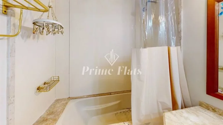 Imagem Flat disponível para venda no Ninety Hotel, com 33m², 1 dormitório e 1 vaga de garagem