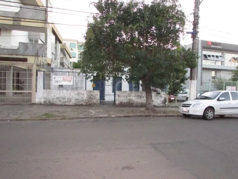 Imagem Ótima oportunidade - Terreno à venda em Porto Alegre
