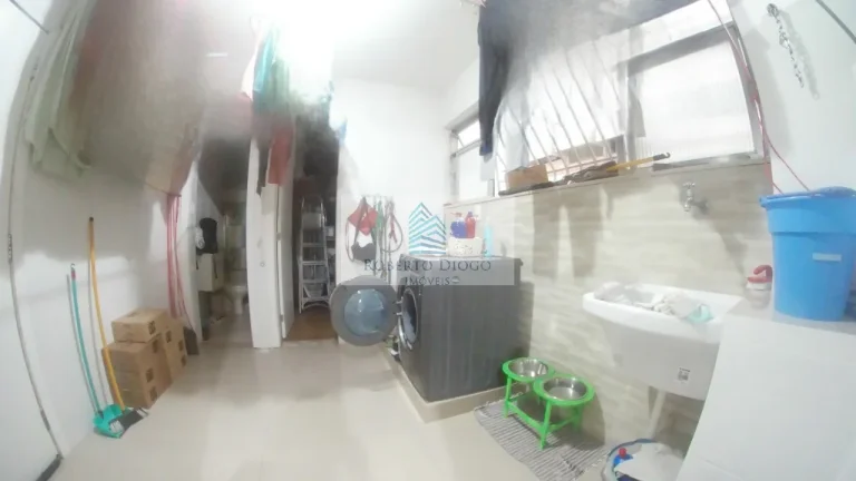 Imagem Apartamento de Luxo à Venda no Ingá, Niterói-RJ: 4 Quartos, 1 Suíte, 1 Sala, 3 Banheiros, 1 Vaga de Garagem, 157m² de Área