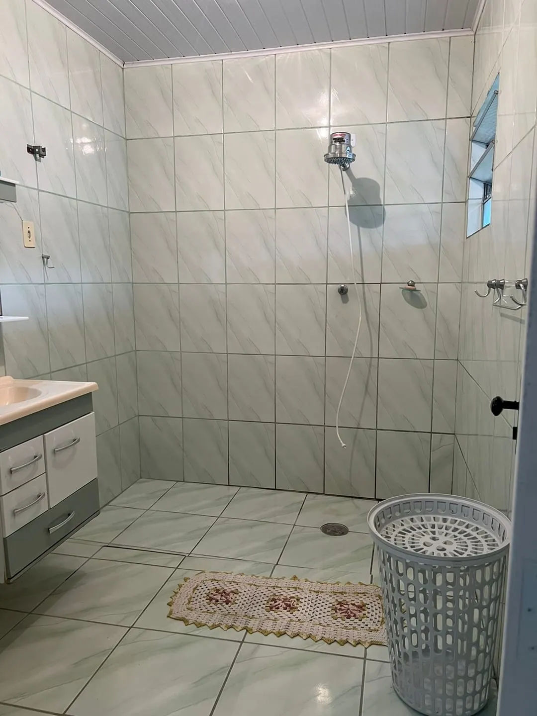 Imagem Casa à venda 3 Quartos, 1 Suite, 2 Vagas, 1200M², Jardim Santa Cecília, Pindamonhangaba - SP