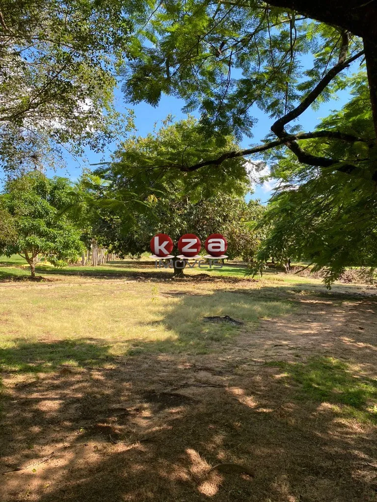 Imagem Terreno à venda no Centro de Dois Córregos-SP com 1.500m² de área! Aproveite essa oportunidade única!