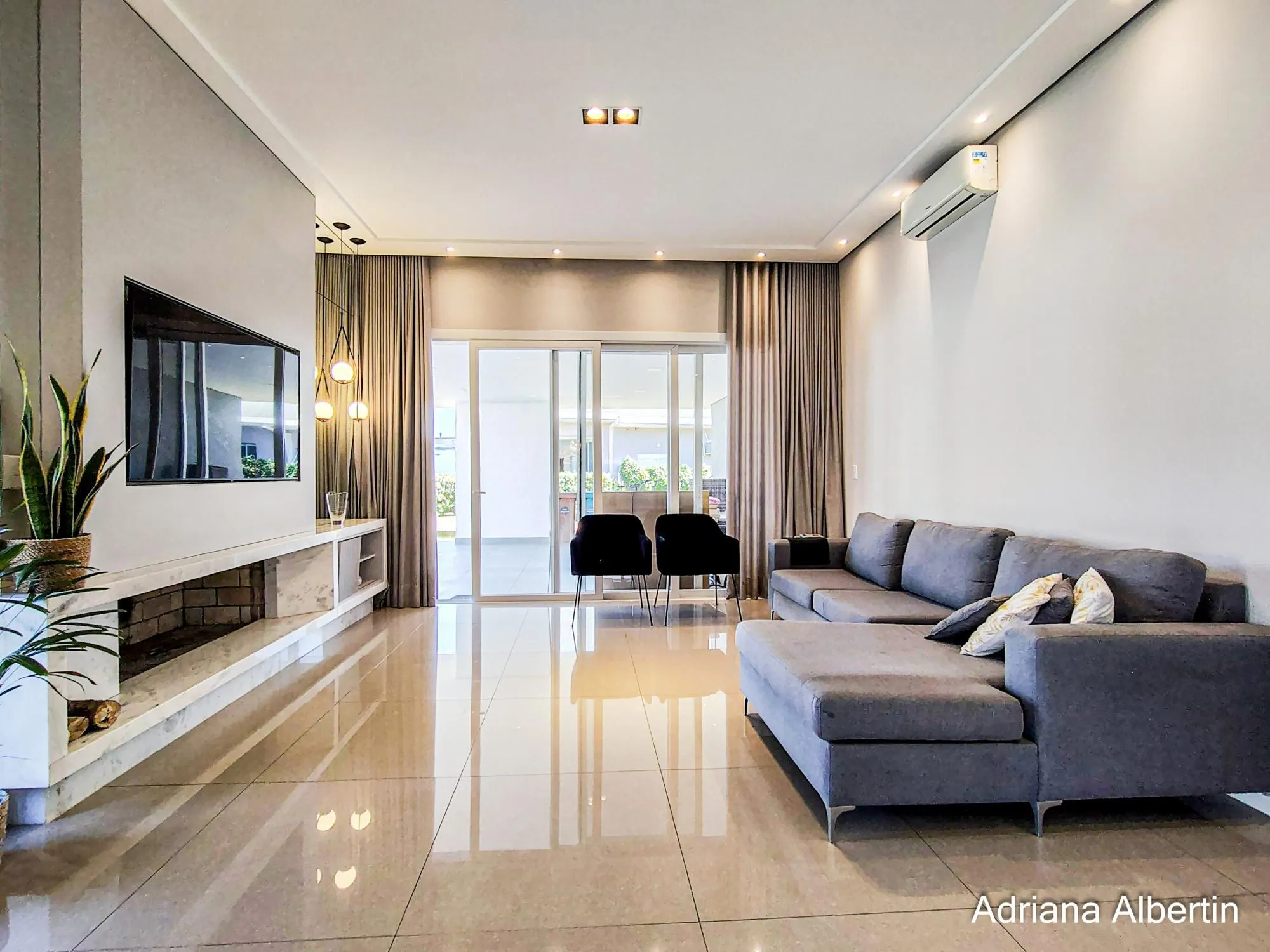Imagem Casa no Alphaville - Porteira Fechada