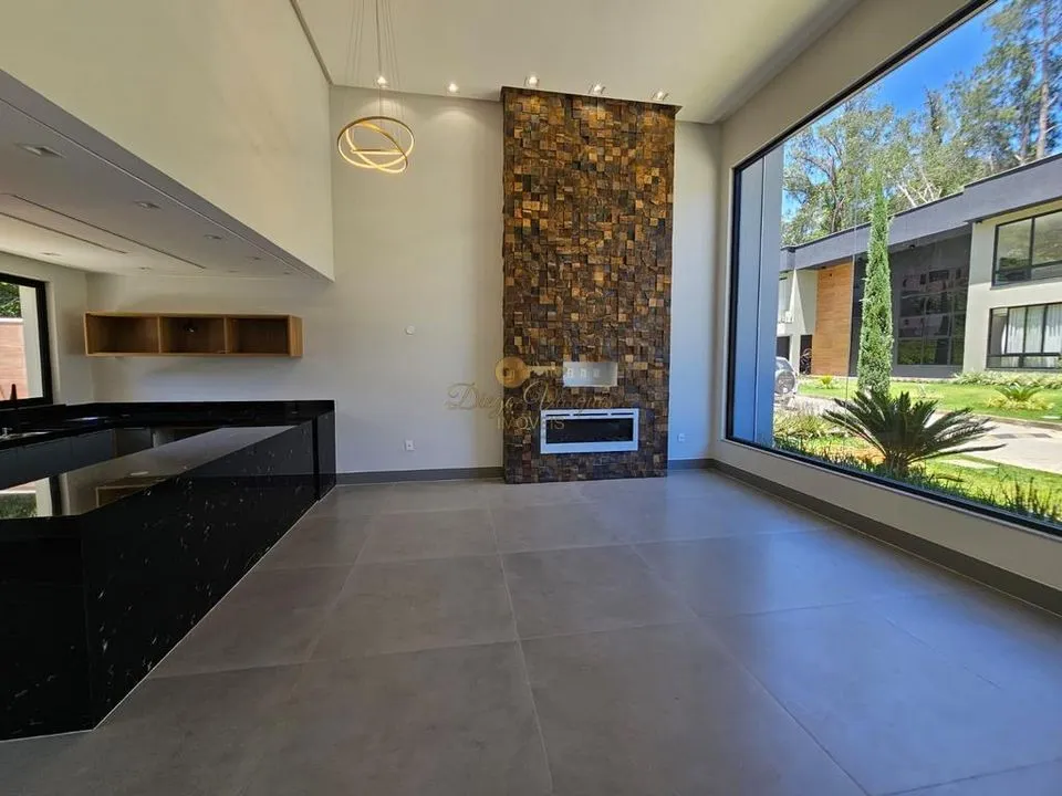 Imagem Casa em Condomínio para Venda em Teresópolis / RJ no bairro Posse