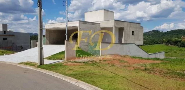 Imagem Casa em Condomínio Fechado