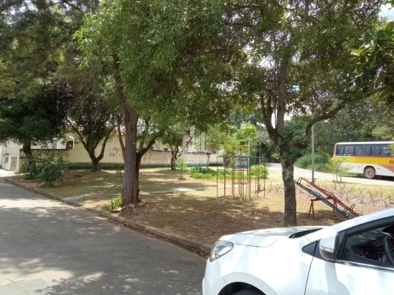 Imagem Vende Casa Térrea Aconchegante, 3 Dormitórios, em Cabreúva-SP