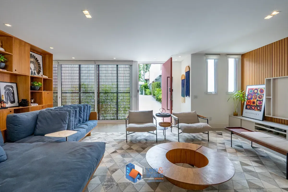 Imagem Casa no condomínio Condomínio Modernne para venda com 3 quartos, sendo 3 suítes, 357m²