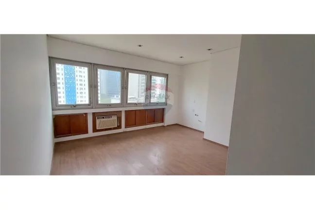 Imagem Sala comercial com 57,35m² e uma vaga no Itaim Bibi