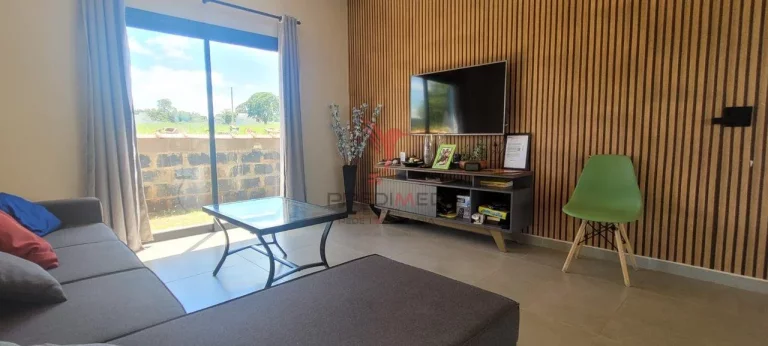 Imagem Casa a venda na Represa de Jurumirim , 3 Suites,com piscina, churrasqueira e área gourmet