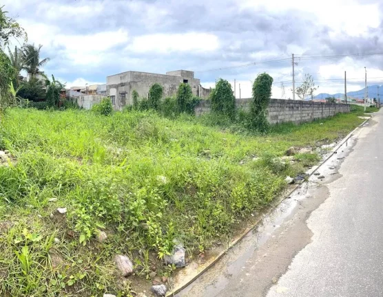 Imagem Terreno á venda Golfinho, 300m², por apenas $180 mil,Caraguatatuba-SP