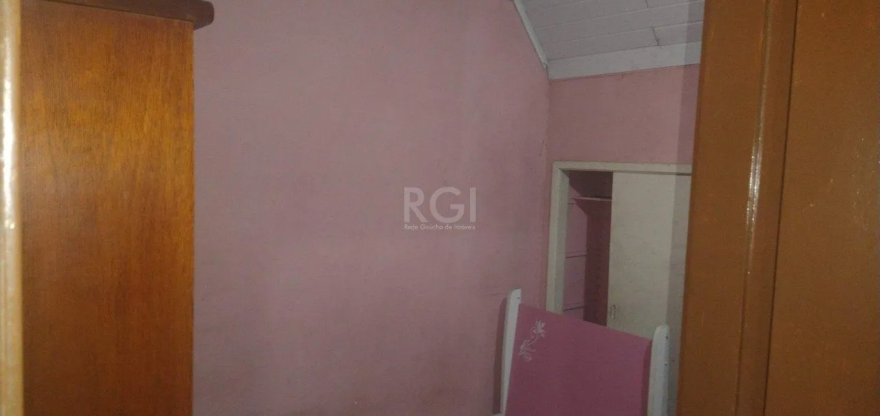 Imagem Casa de 4 dormitórios na Av. Teresópolis bairro Teresópolis