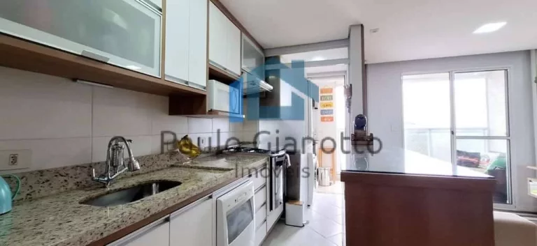 Imagem Lindo Apartamento à venda no coração da Granja Viana