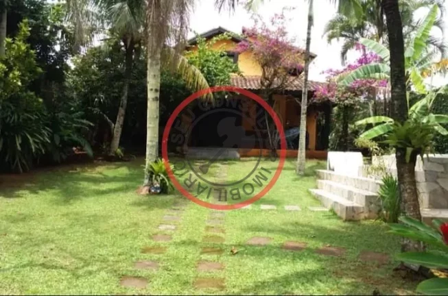 Imagem Casa Aconchegante estilo Fazenda, a uma quadra dz Praia de Maresias. com 4 quartos area gourmet, garagem e jacuzzi