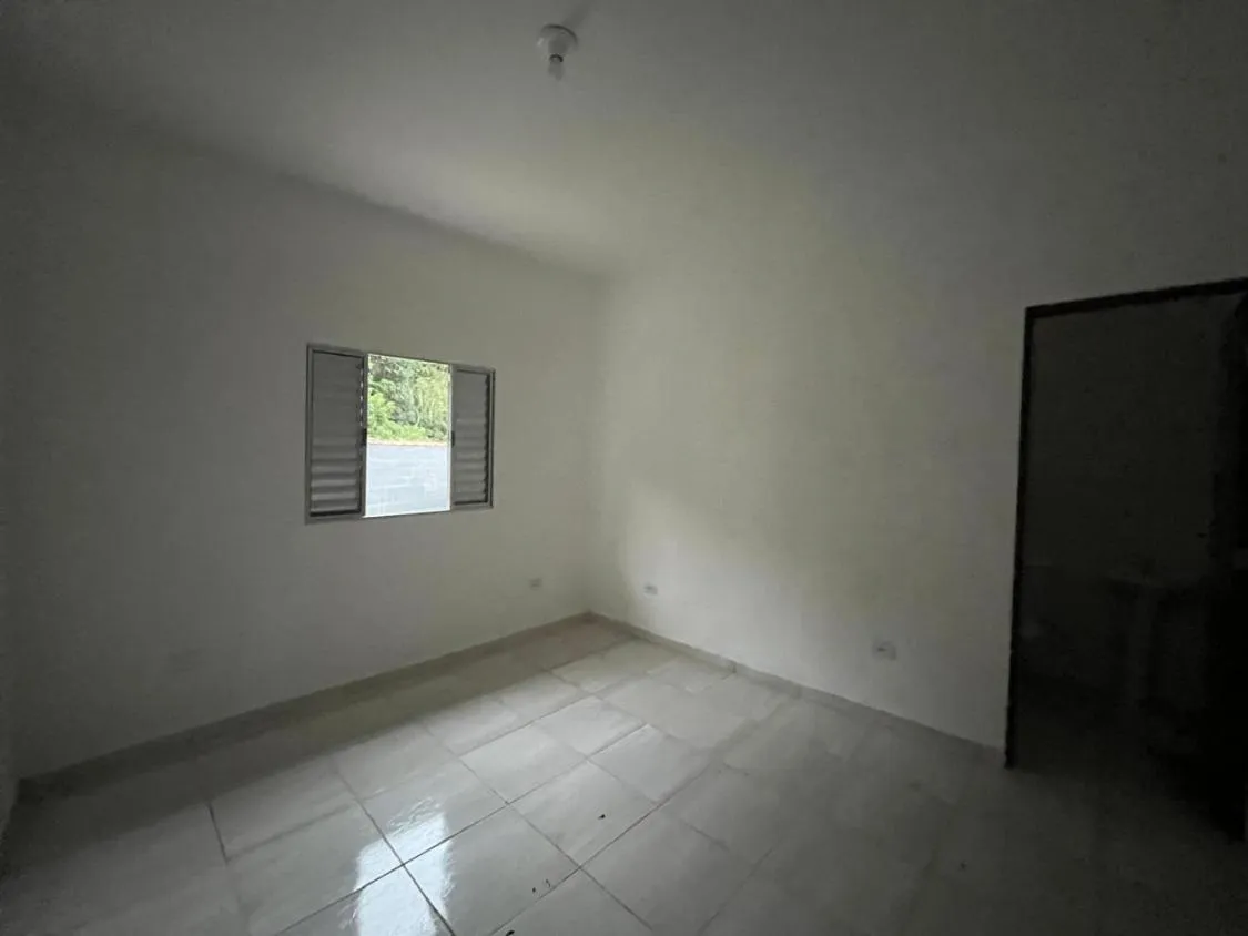 Imagem CASA 2 DORM SENDO 1 SUITE LADO PISTA À VISTA NOSSA SENHORA DO SION ITANHAEM