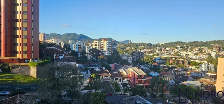 Imagem Apartamento 1 Dormitório, sacada com churrasqueira e garagem coberta.