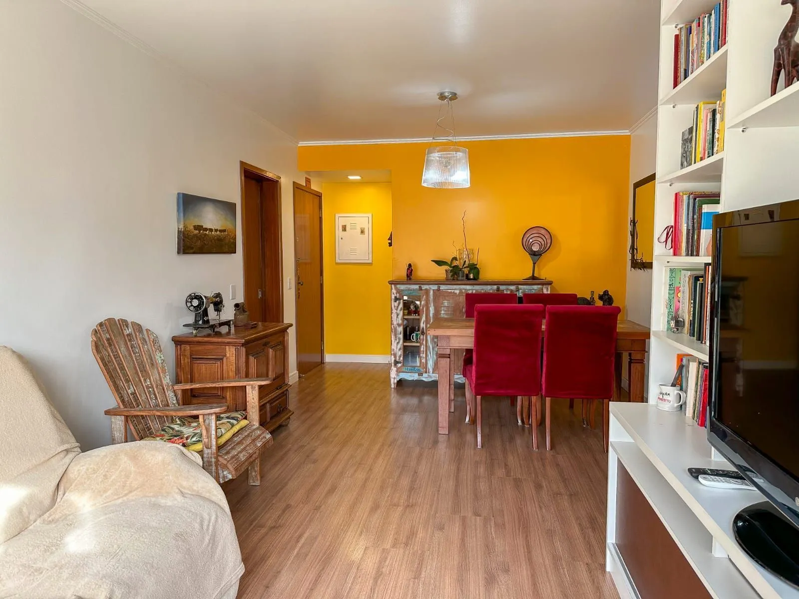 Imagem Apartamento na avenida Mariante.