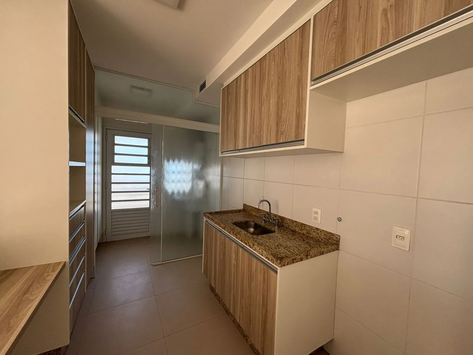 Imagem Apartamento para alugar no Parque Campolim, Sorocaba, 93 m², 3 dormitórios, varanda gourmet, 2 vagas e lazer completo.