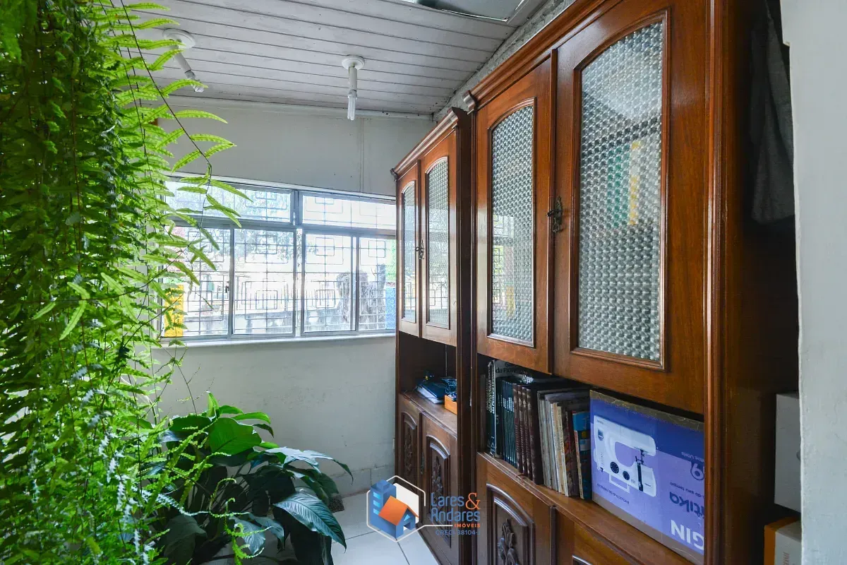 Imagem Casa para venda em Jardim da Glória com 4 quartos, sendo 1 suíte, 275m²