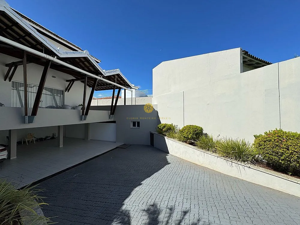 Imagem Casa em condomínio com 5/4 no Itaigara, Salvador-Ba