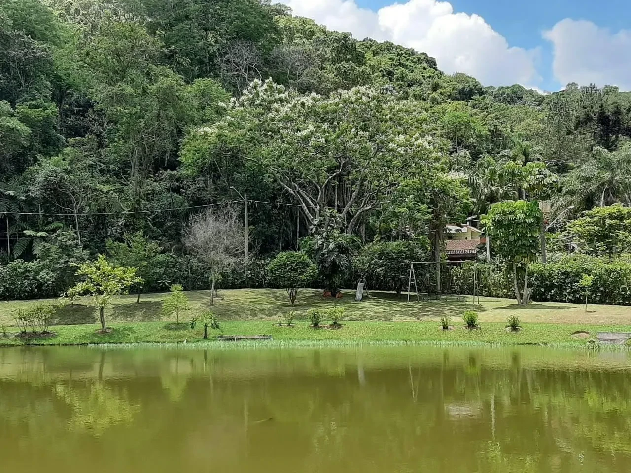 Imagem Chácara com 4 Quartos à Venda, 464 m² em Botujuru (Botujuru) - Campo Limpo Paulista