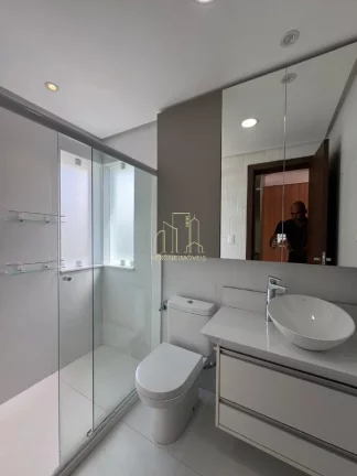 Imagem Linda casa duplex de alto padrão com quatro suítes living a venda em Alphaville ll
