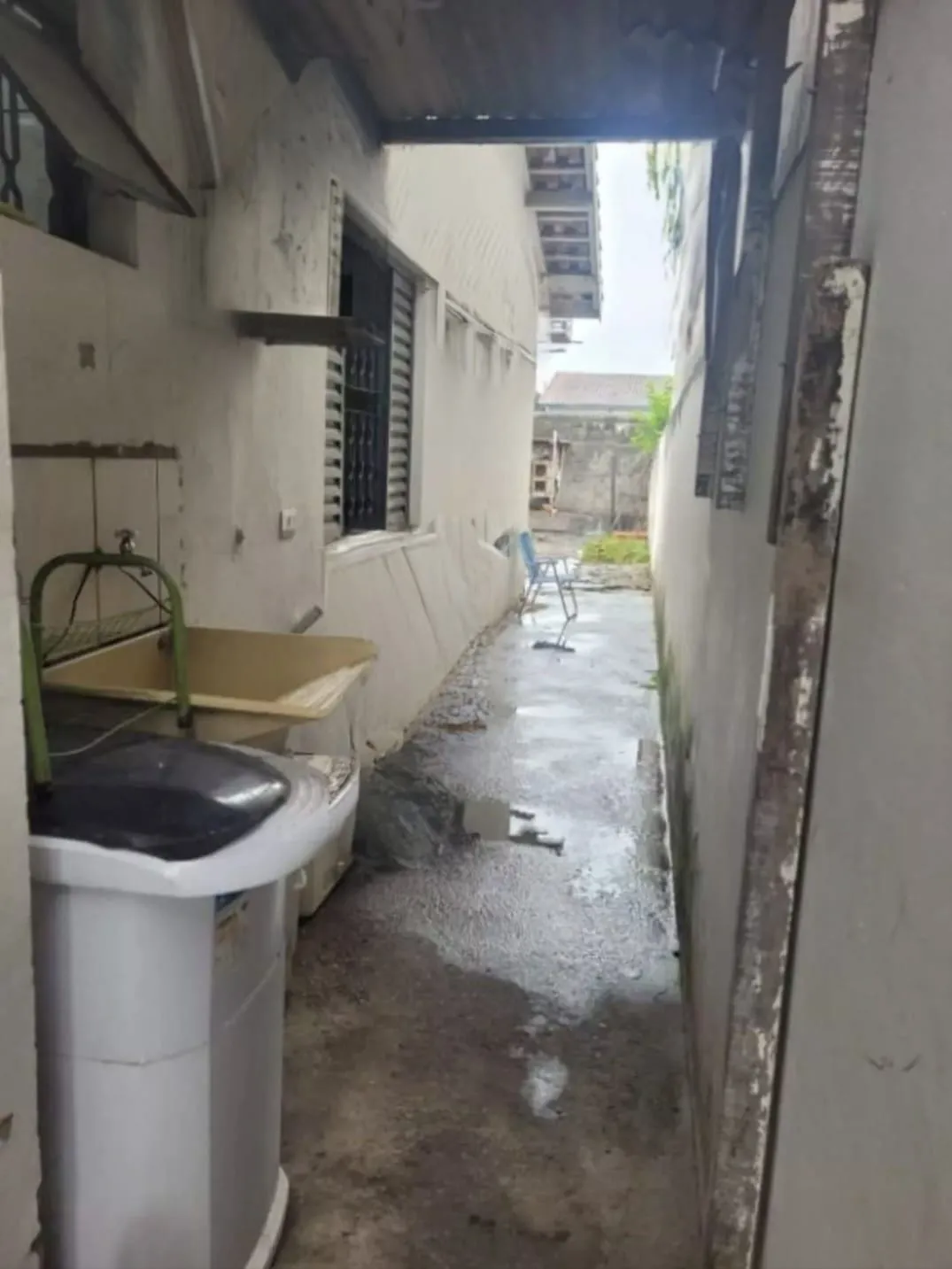 Imagem Casa com 2 Quartos, Amplo Quintal e Potencial de Valorização no Jardim Rosely - Oportunidade Imperdível!