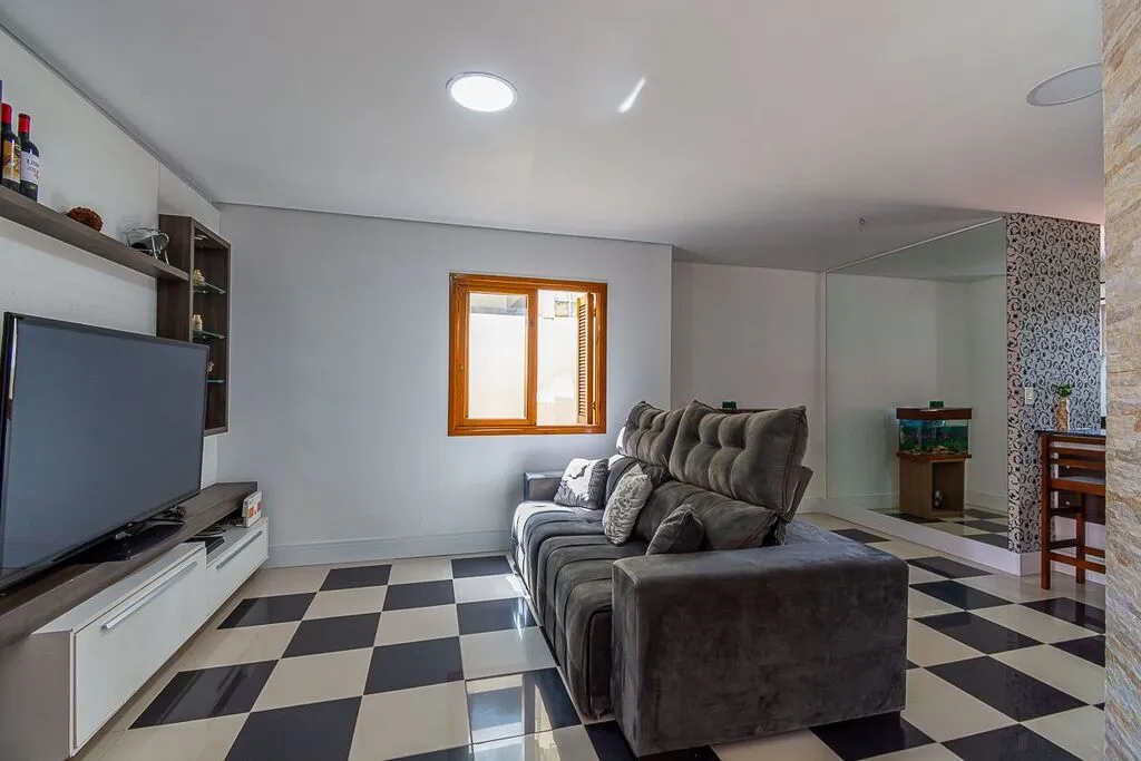 Imagem Casa em Condomínio com 3 Dormitorio(s) localizado(a) no bairro Harmonia em Canoas / Rio Grande do Sul Ref.:OR3717858471