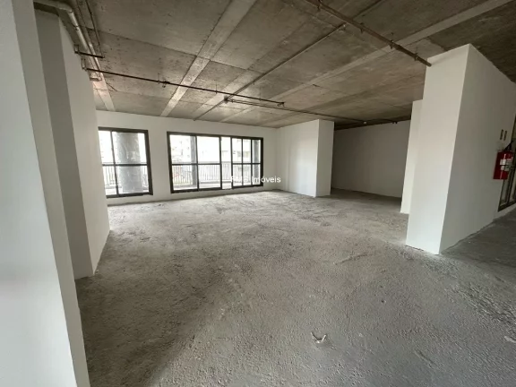 Imagem Laje comercial com 690m² para locação em Conceição.