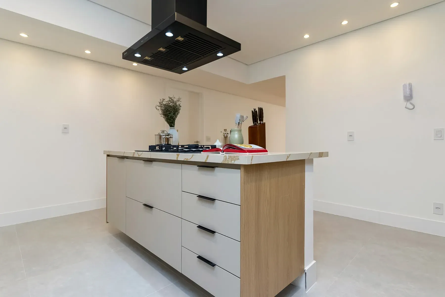 Imagem Apartamento com 2 Quartos à Venda, 142 m² em Cerqueira César - São Paulo