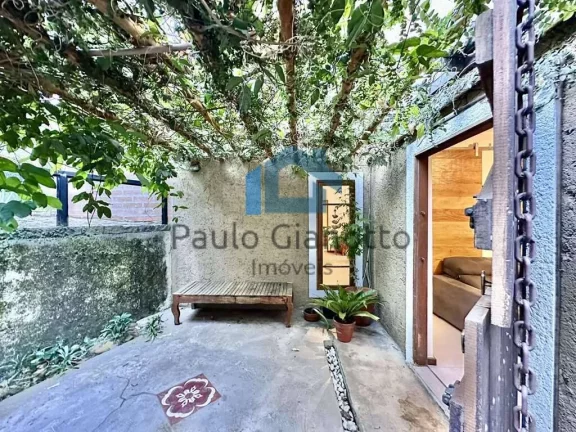 Imagem Casa charmosa com gourmet, spa e sauna em Cotia