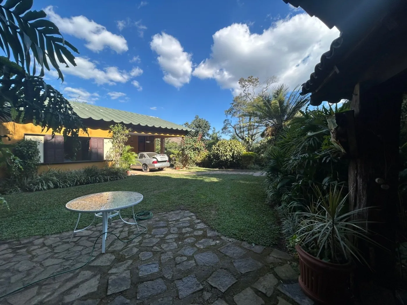 Imagem Casa para Venda em Petrópolis / RJ no bairro Itaipava