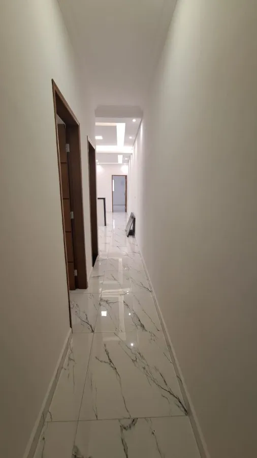 Imagem Casa para Venda em Mongaguá, Jardim Praia Grande, 2 dormitórios, 1 suíte, 2 banheiros, 2 vagas