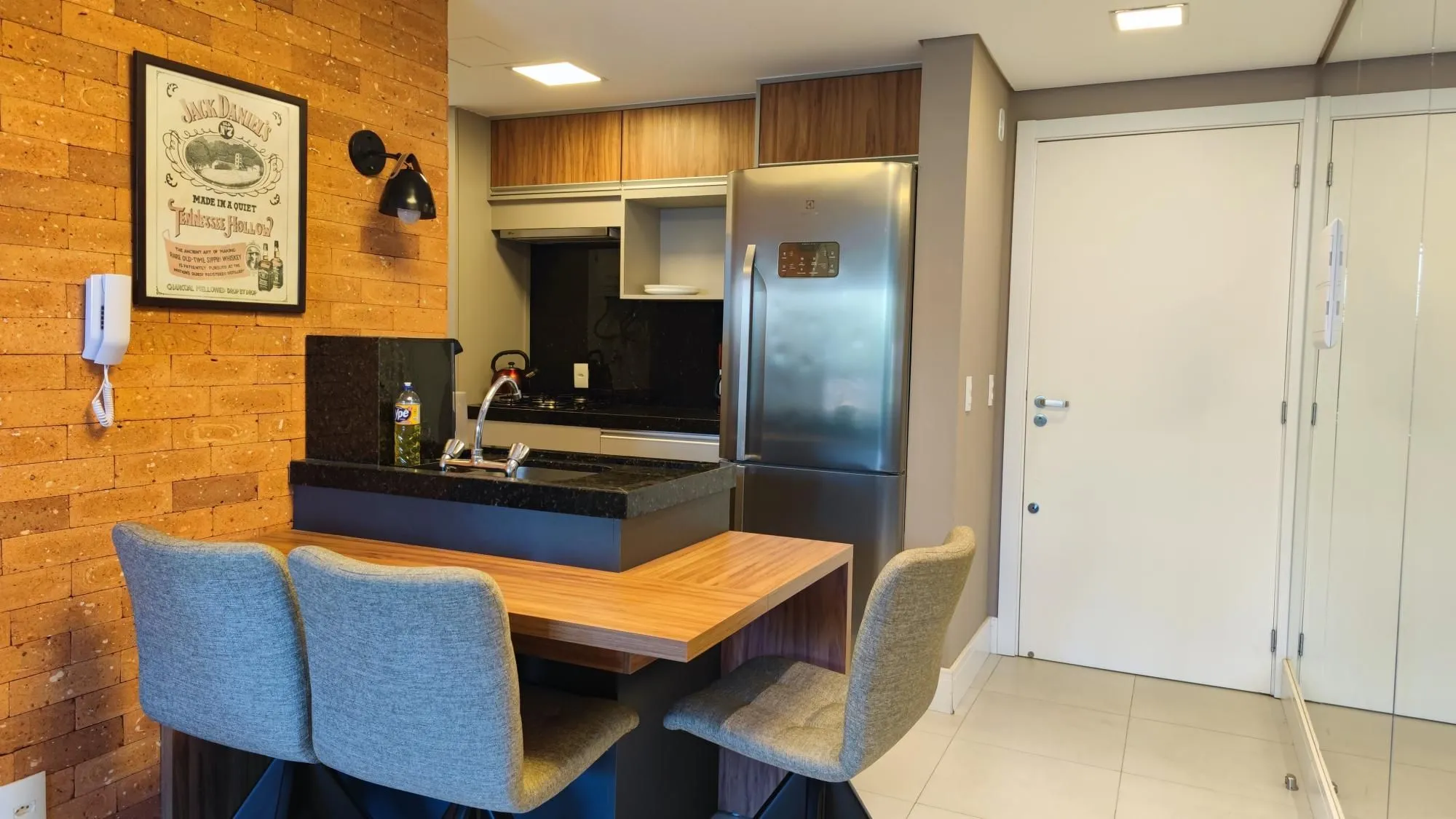 Imagem Apartamento no Centro Histórico de Porto Alegre Mobiliado