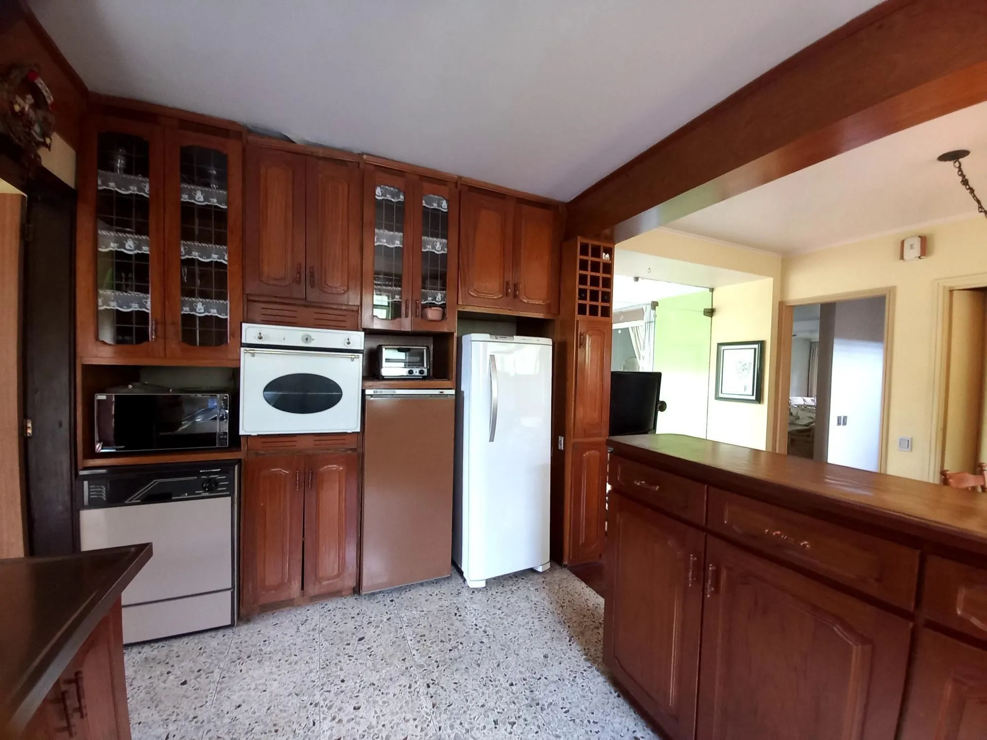 Imagem Casa para Venda - 300m², 4 dormitórios, sendo 1 suites, 2 vagas - Santana