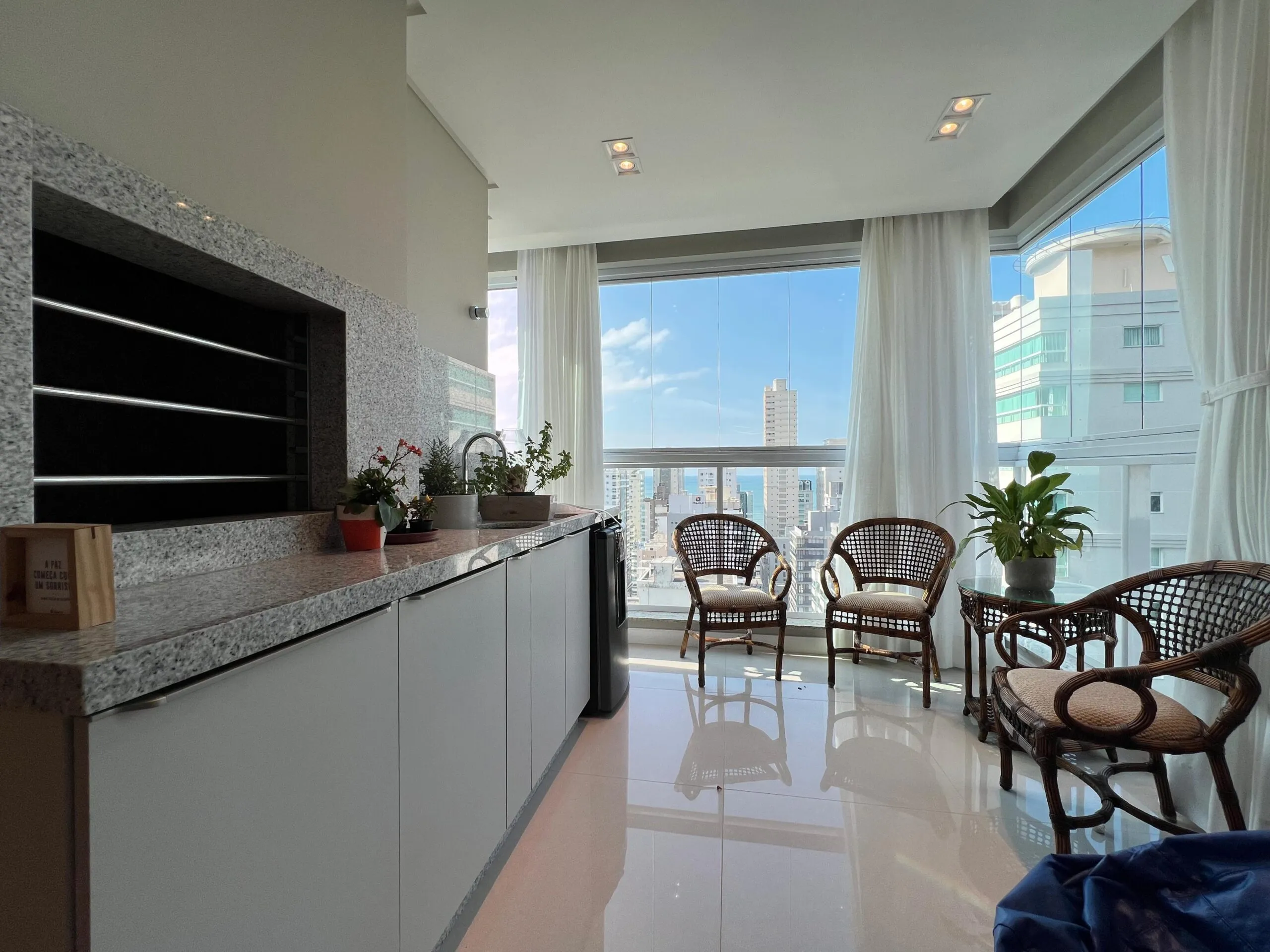 Imagem Apartamento à venda com 145.79m2 por R$ 2.690.000,00