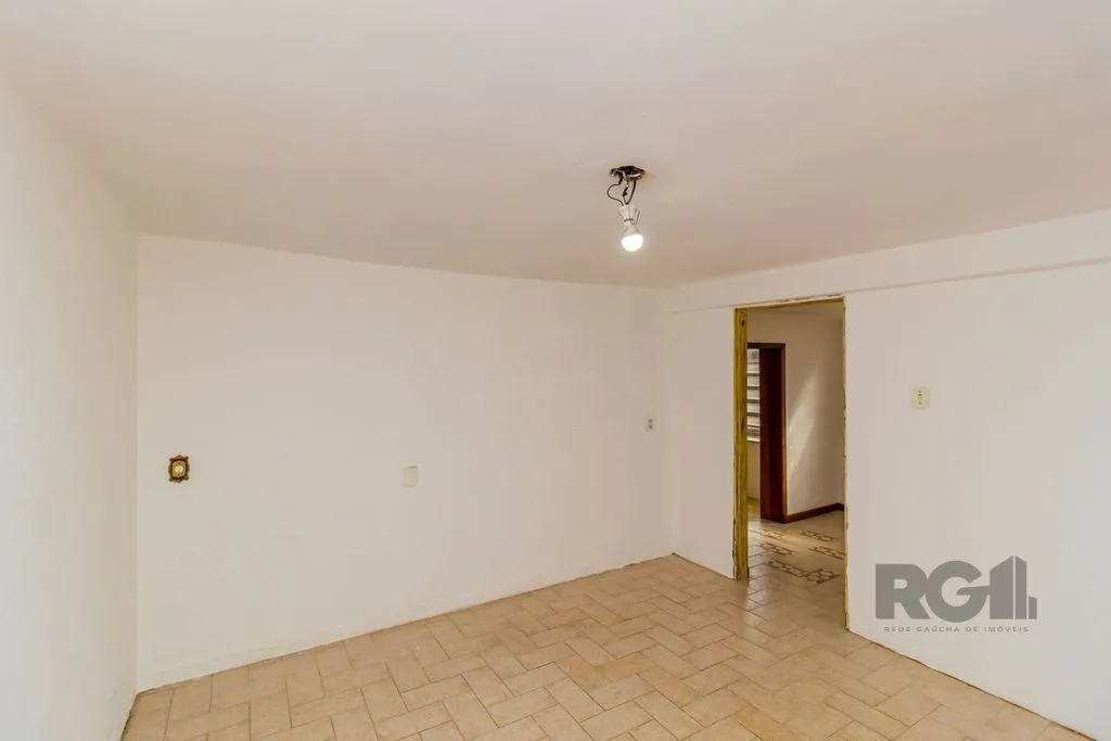 Imagem Casa de 4 dormitórios no bairro Espírito Santo