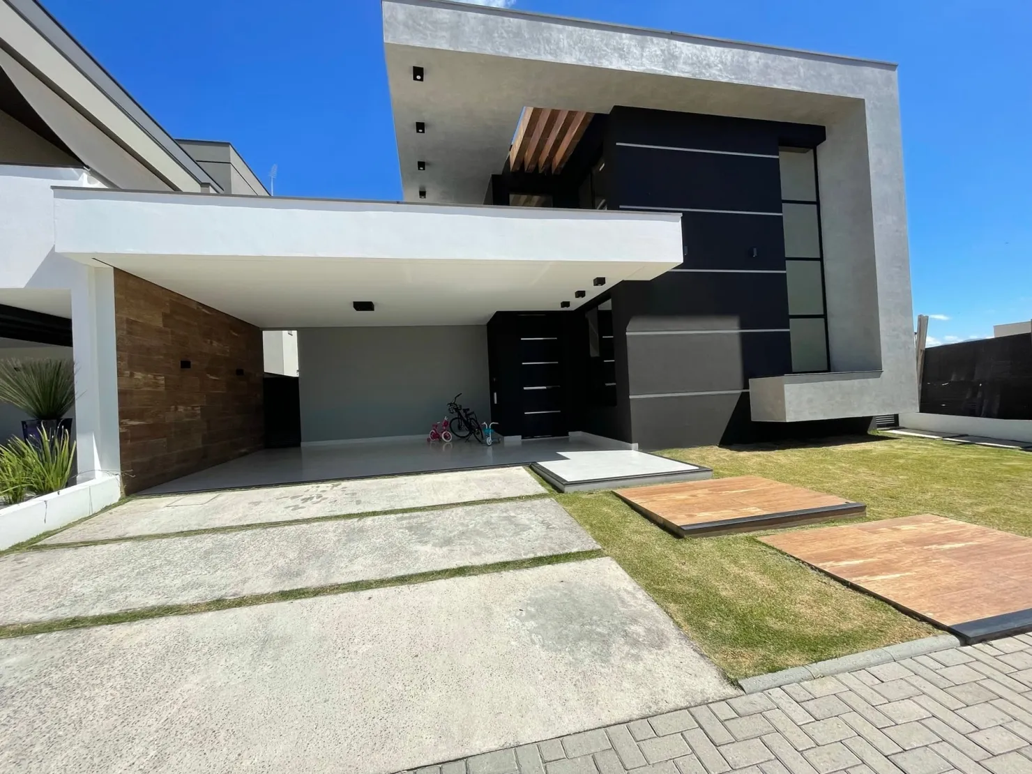 Imagem Casa à venda 3 Quartos, 1 Suite, 2 Vagas, 400M², Quiririm, Taubaté - SP | Residencial Green Park