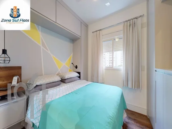 Imagem Apartamento à Venda Na Aclimação Com 3 Dormitórios Sendo 1 Suíte e 2 Vagas