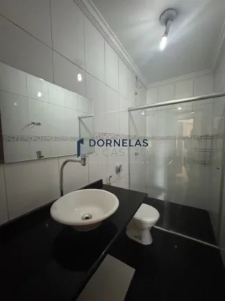 Imagem CASA TÉRREA 3 DORMITÓRIOS UMA SUÍTE GUARAPARK COND. FECHADO TERRENO COM 800M²