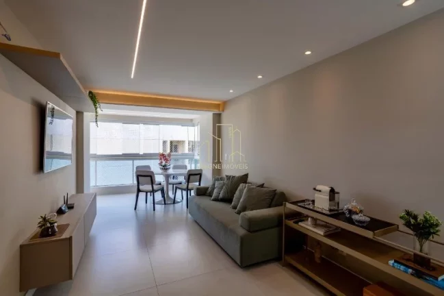 Imagem Excelente cobertura alto padrão vista mar com três quartos home theater a venda em Alphaville l