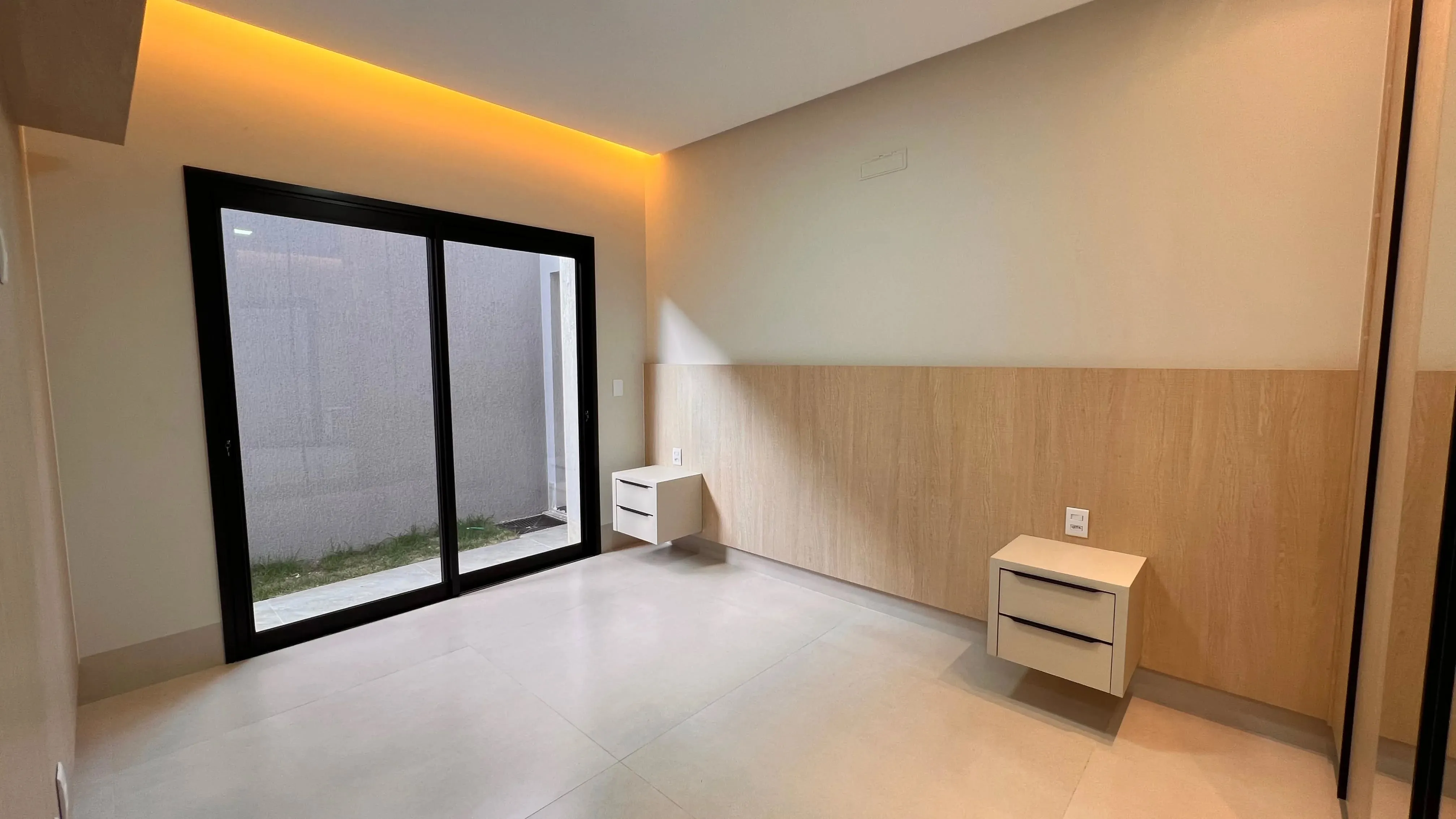 Imagem Casa 3 Suites Sozinha No Lote No Parque Amazonia