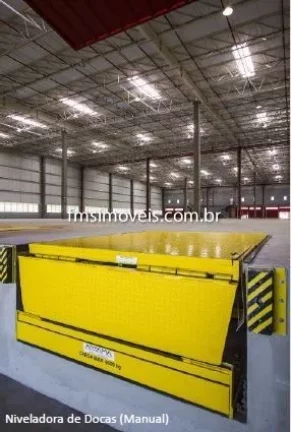 Imagem Galpões para locação com 1.478m² de armazenamento no Embu das Artes/SP.