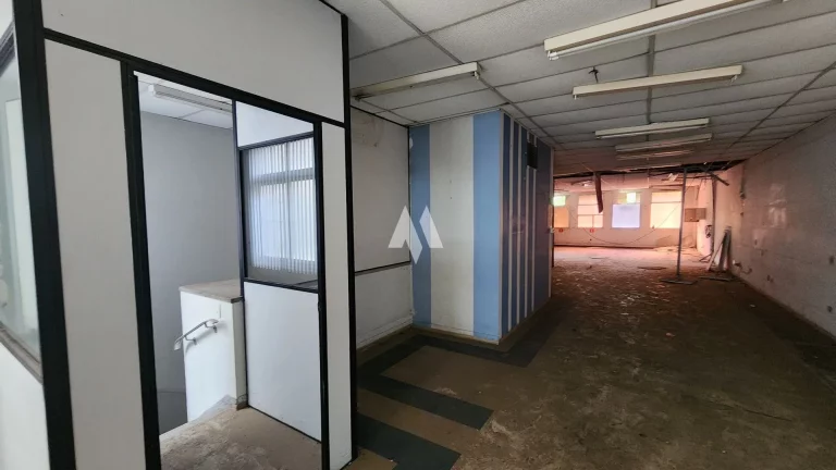 Imagem Oportunidade única no coração de Santos – Loja Comercial de Alto Padrão em Frente à Prefeitura!