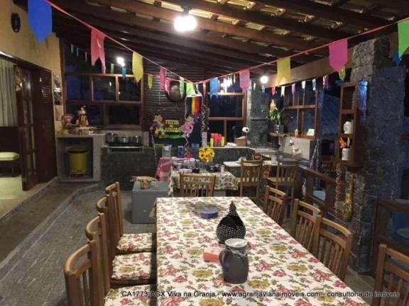 Imagem Cond. Recanto Suiço - Térrea com 4 sts e lazer completo! (Km 39 R. Tavares)