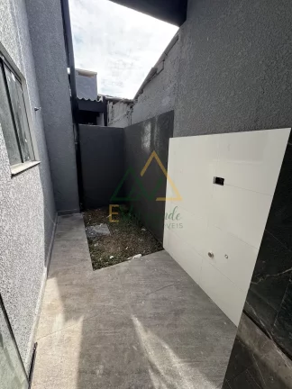 Imagem Sobrado à venda no bairro Tatuquara - Curitiba/PR