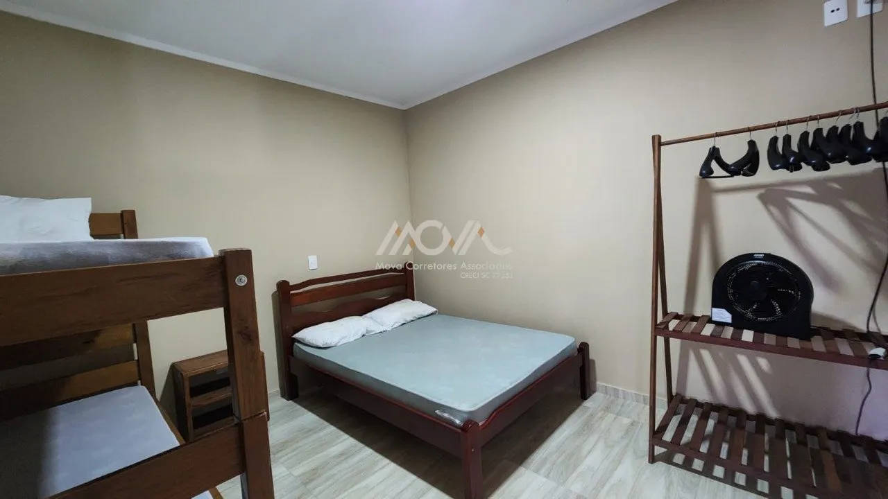 Imagem Casa com piscina à venda no bairro Bamerindus ? Quadra do mar
Excelente oportunidade para morar ou ...