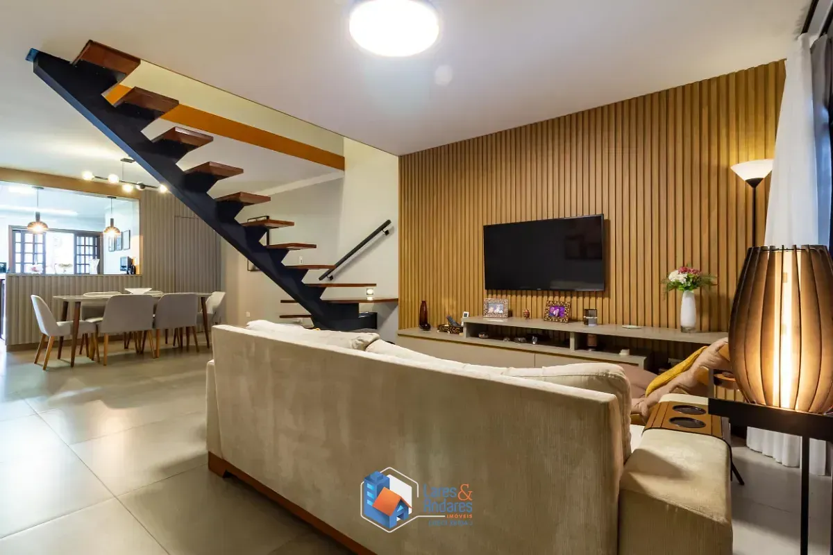 Imagem Casa para venda em Vila Mariana com 3 quartos, sendo 3 suítes, 151m²